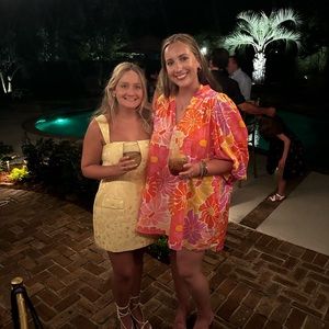 Meet your Posher, Amelie